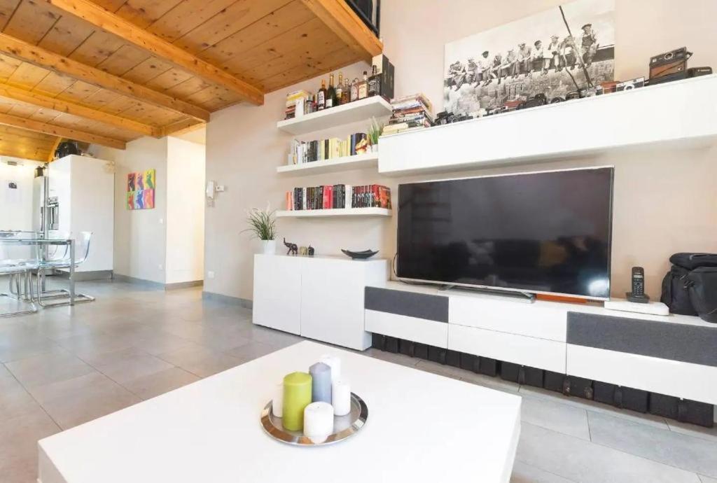 Milan Cityloft Certosa Екстериор снимка